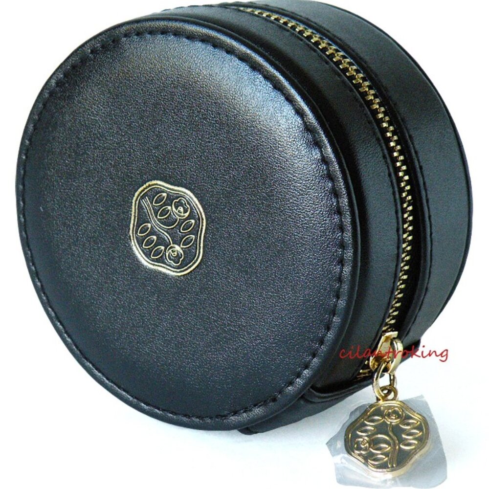 Shiseido Black Faux Leather Cushion Foundation Compact Case with Built-in Mirror